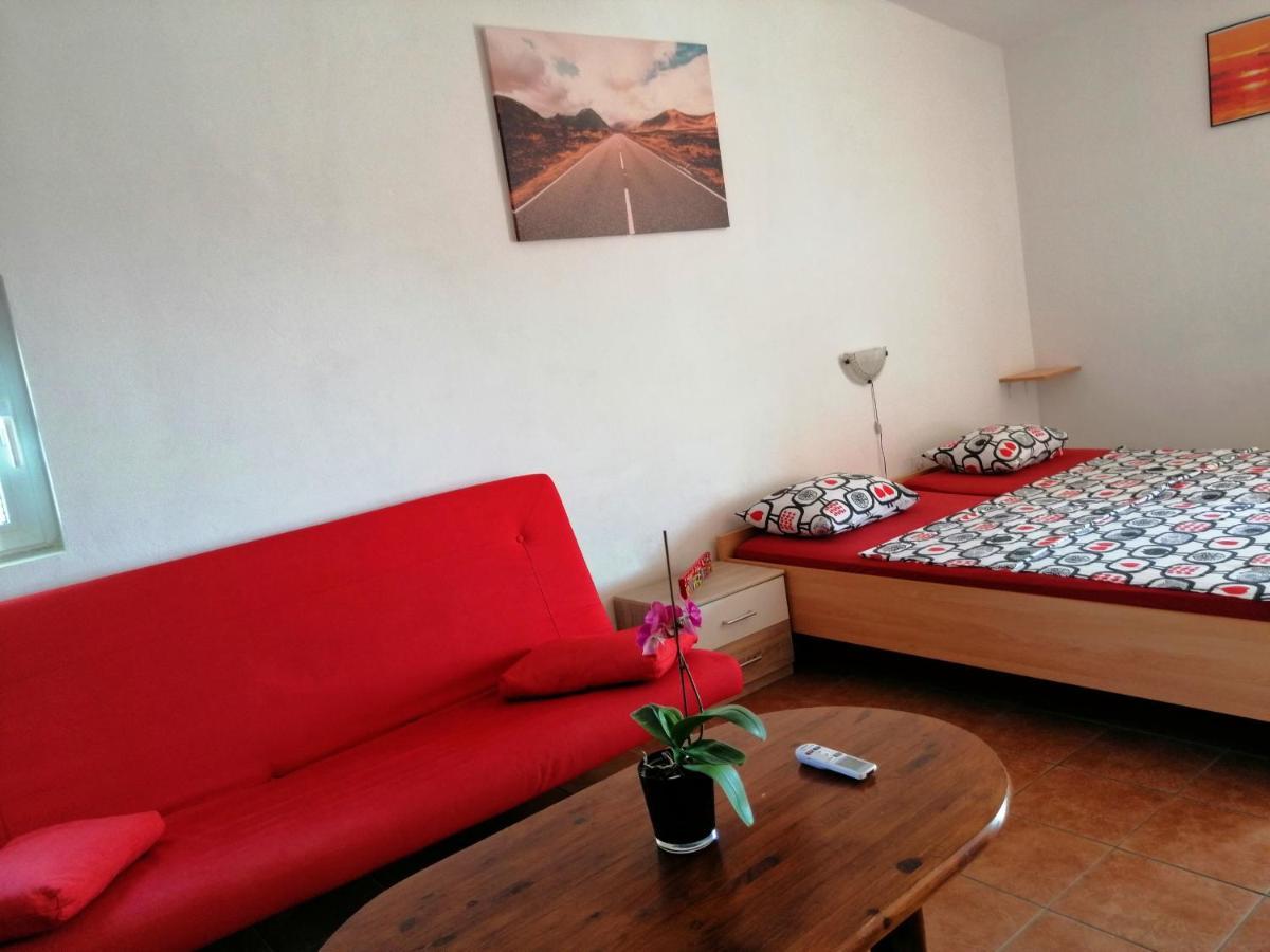 Apartments Brkovic Sukošan Kültér fotó