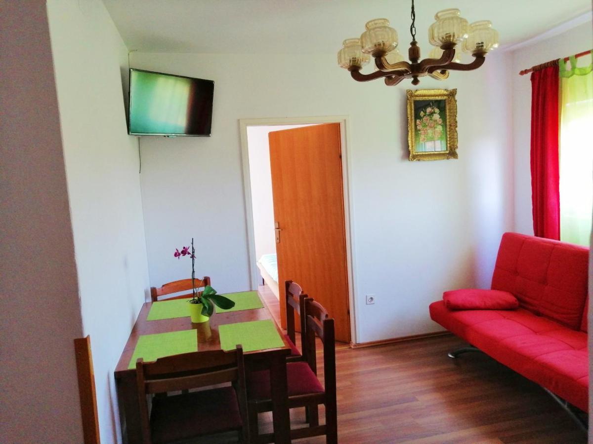 Apartments Brkovic Sukošan Kültér fotó