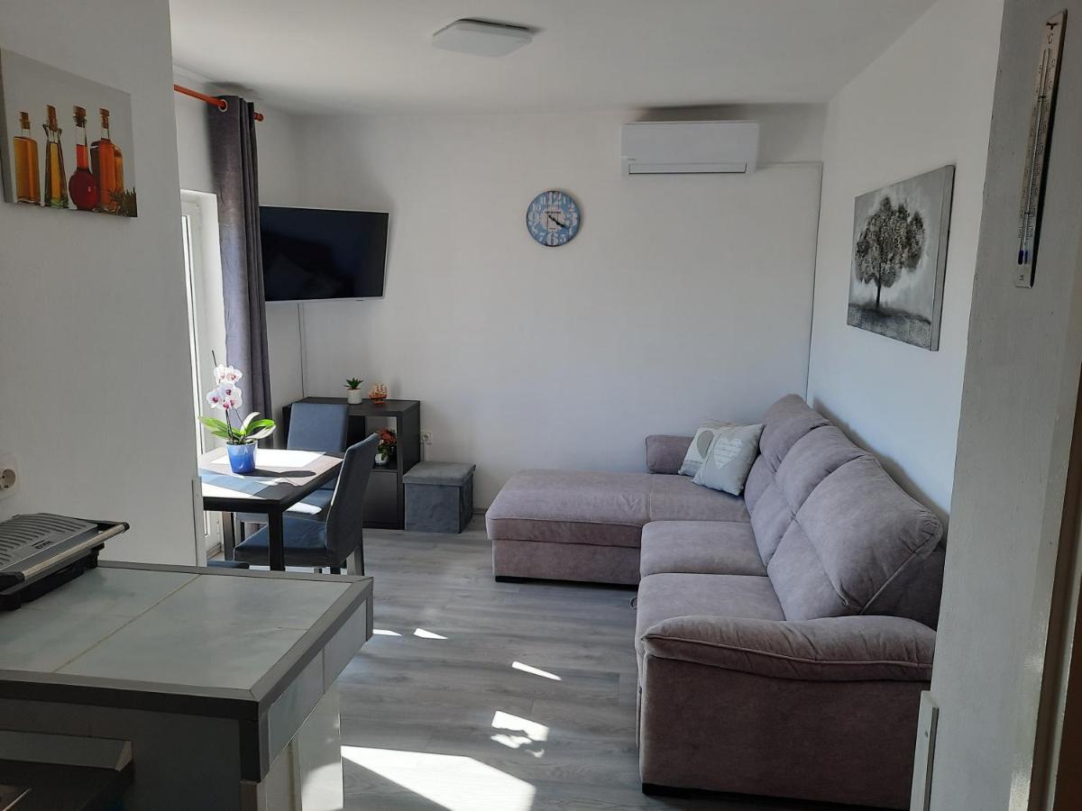 Apartments Brkovic Sukošan Kültér fotó