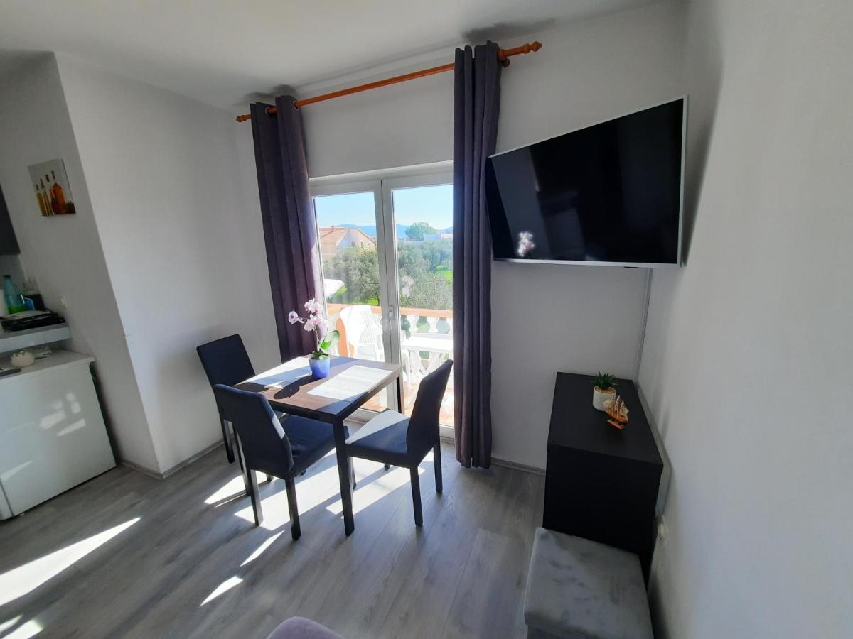 Apartments Brkovic Sukošan Kültér fotó
