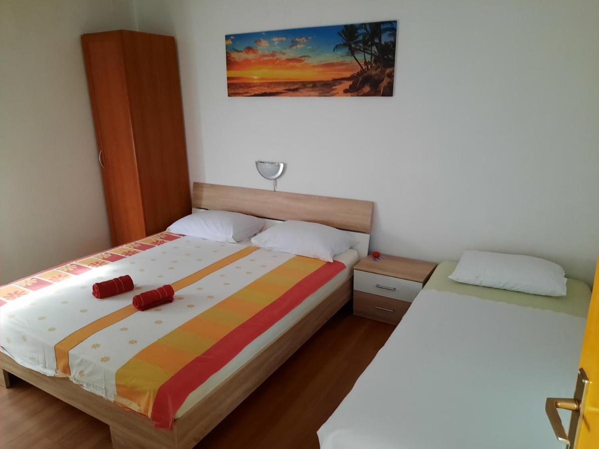 Apartments Brkovic Sukošan Kültér fotó