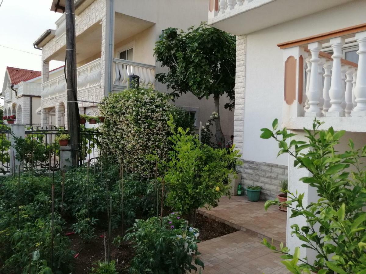 Apartments Brkovic Sukošan Kültér fotó